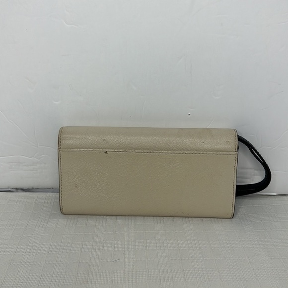 Kate spade full sized wallet in color block. - Picture 3 of 9